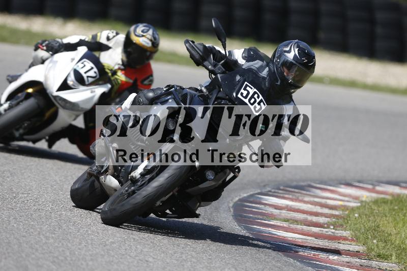 /45 10.08.2025 Plüss Moto Sport ADR/Freies Fahren/512